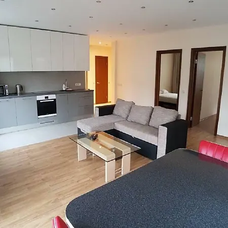 Maza Krumu 28 * Riga