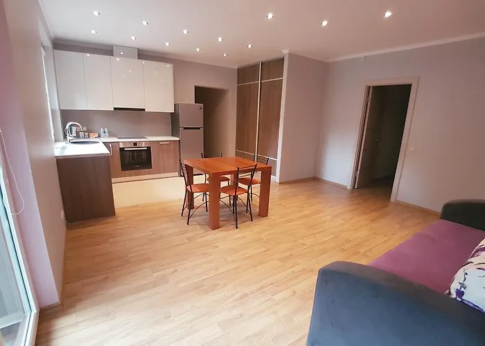 Maza Krumu 28 * Riga