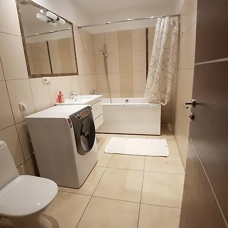 Maza Krumu 28